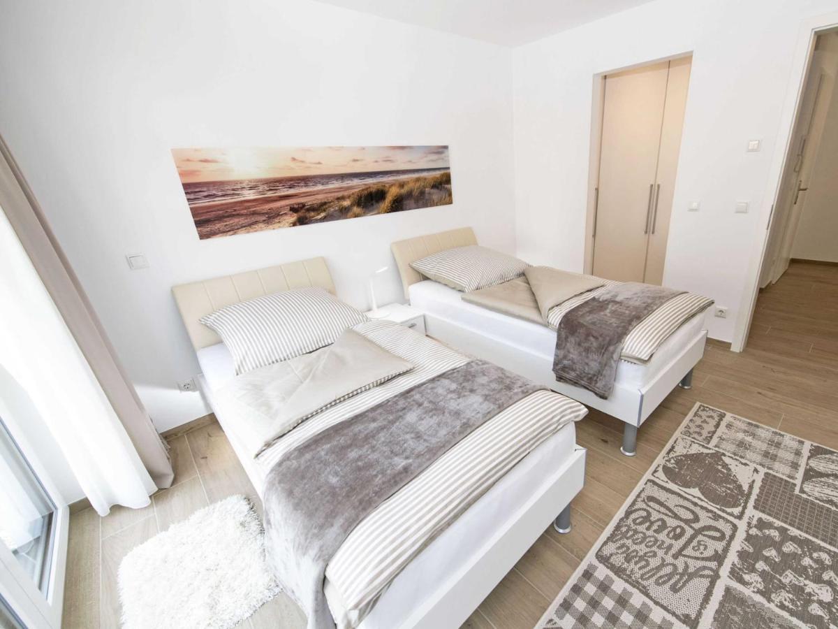 Villa Louisa In Sellin - Wg 39 Mit Balkon, Strandnah Exterior photo